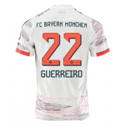 Bayern Munich Raphael Guerreiro #22 Bortatröja 2025-26 Kortärmad