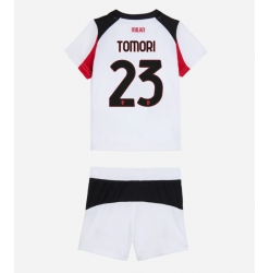 Fotbollsset Barn AC Milan Fikayo Tomori #23 Bortatröja 2025-26 Mini-Kit Kortärmad (+ korta byxor)