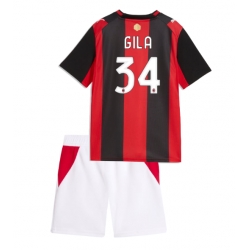 Fotbollsset Barn AC Milan Mario Gila #34 Hemmatröja 2026-27 Mini-Kit Kortärmad (+ korta byxor)