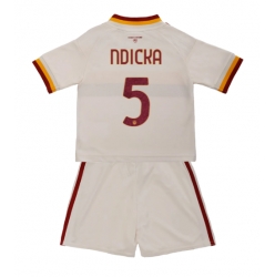 Fotbollsset Barn AS Roma Evan Ndicka #5 Bortatröja 2026-27 Mini-Kit Kortärmad (+ korta byxor)