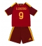 Fotbollsset Barn AS Roma Santiago Castro #9 Hemmatröja 2026-27 Mini-Kit Kortärmad (+ korta byxor)