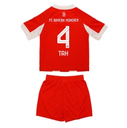 Fotbollsset Barn Bayern Munich Jonathan Tah #4 Hemmatröja 2025-26 Mini-Kit Kortärmad (+ korta byxor)