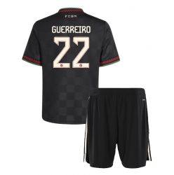 Fotbollsset Barn Bayern Munich Raphael Guerreiro #22 Tredje Tröja 2025-26 Mini-Kit Kortärmad (+ korta byxor)