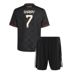 Fotbollsset Barn Bayern Munich Serge Gnabry #7 Tredje Tröja 2025-26 Mini-Kit Kortärmad (+ korta byxor)