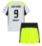 Fotbollsset Barn Borussia Dortmund Serhou Guirassy #9 Bortatröja 2025-26 Mini-Kit Kortärmad (+ korta byxor)