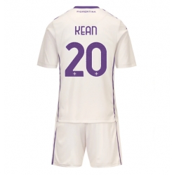Fotbollsset Barn Fiorentina Moise Kean #20 Bortatröja 2025-26 Mini-Kit Kortärmad (+ korta byxor)