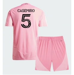 Fotbollsset Barn Inter Miami Casemiro #5 Hemmatröja 2026-27 Mini-Kit Kortärmad (+ korta byxor)