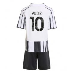 Fotbollsset Barn Juventus Kenan Yildiz #10 Hemmatröja 2025-26 Mini-Kit Kortärmad (+ korta byxor)