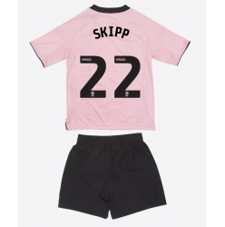 Fotbollsset Barn Leicester City Oliver Skipp #22 Tredje Tröja 2025-26 Mini-Kit Kortärmad (+ korta byxor)