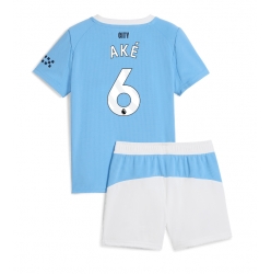 Fotbollsset Barn Manchester City Nathan Ake #6 Hemmatröja 2025-26 Mini-Kit Kortärmad (+ korta byxor)