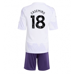 Fotbollsset Barn Manchester United Casemiro #18 Bortatröja 2025-26 Mini-Kit Kortärmad (+ korta byxor)