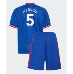 Fotbollsset Barn Manchester United Harry Maguire #5 Bortatröja 2026-27 Mini-Kit Kortärmad (+ korta byxor)