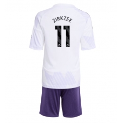 Fotbollsset Barn Manchester United Joshua Zirkzee #11 Bortatröja 2025-26 Mini-Kit Kortärmad (+ korta byxor)