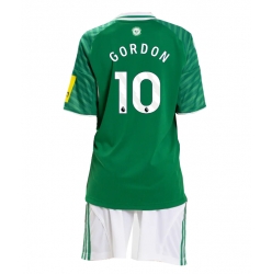 Fotbollsset Barn Newcastle United Anthony Gordon #10 Bortatröja 2025-26 Mini-Kit Kortärmad (+ korta byxor)