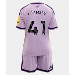 Fotbollsset Barn Newcastle United Jacob Ramsey #41 Tredje Tröja 2026-27 Mini-Kit Kortärmad (+ korta byxor)