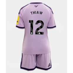 Fotbollsset Barn Newcastle United Malick Thiaw #12 Tredje Tröja 2026-27 Mini-Kit Kortärmad (+ korta byxor)