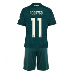 Fotbollsset Barn Real Madrid Rodrygo Goes #11 Bortatröja 2026-27 Mini-Kit Kortärmad (+ korta byxor)
